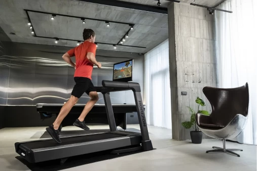 Беговая дорожка Horizon TREAD-XP складная полукомерческая Беговая дорожка Horizon TREAD-XP складная полукомерческая