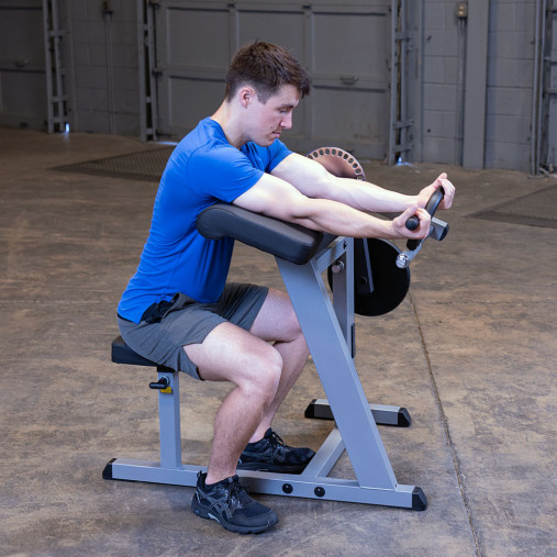 Станок для тренировки бицепса / трицепса Body-Solid GCBT380 Скамья Скотта